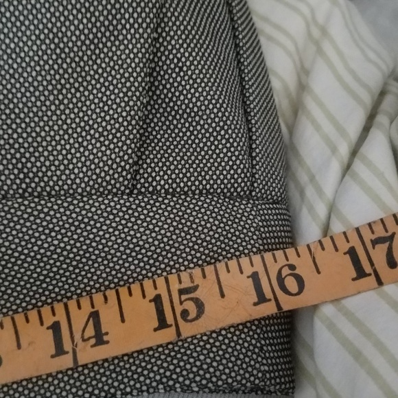 Final BANANA REPUBLIC Brown & Cream Skirt, size 8 - Picture 2 of 6